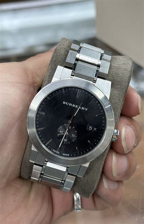 Manual Burberry BU9901 Watch